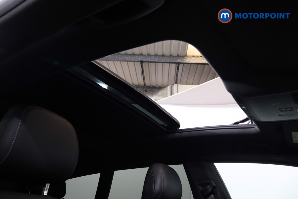 Volkswagen Arteon R-Line Automatic Petrol Estate - Stock Number (1563931) - 24th supplementary image