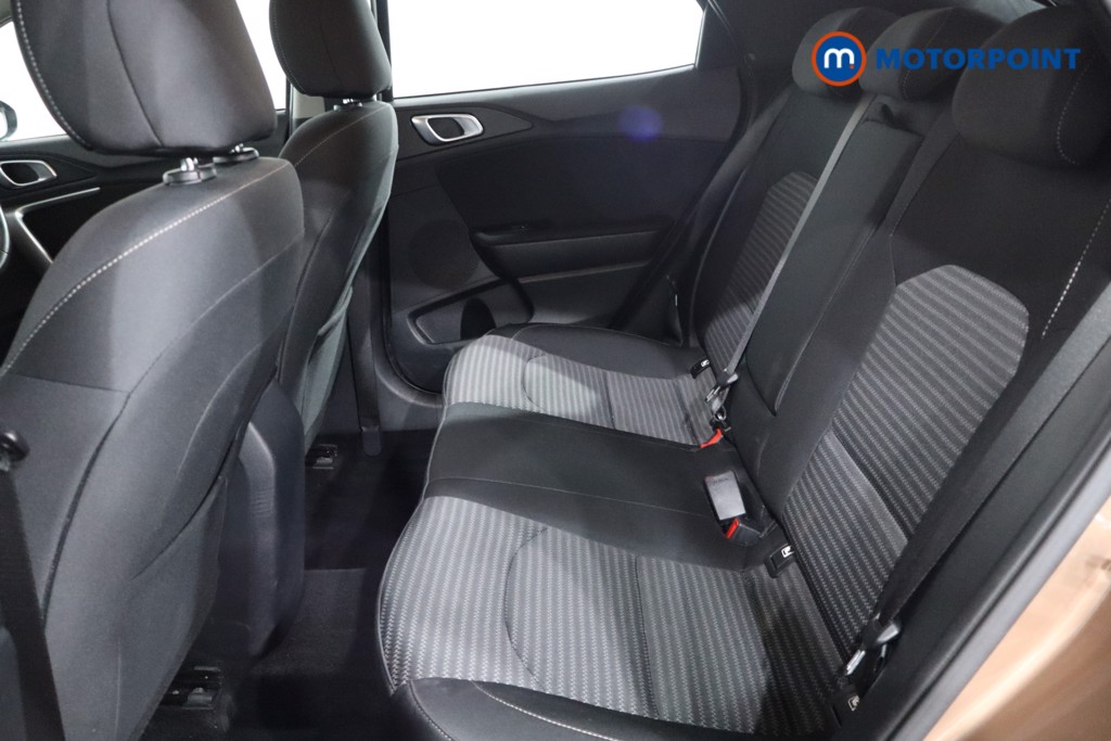 KIA Xceed 2 Manual Petrol Hatchback - Stock Number (1564666) - 5th supplementary image