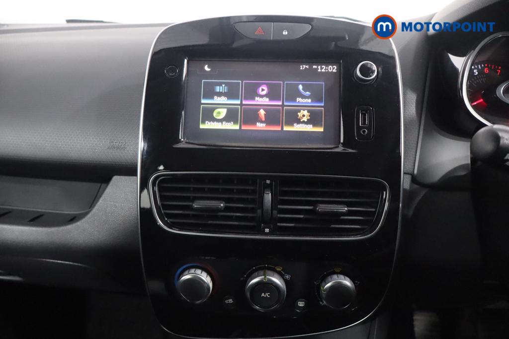 Renault Clio Dynamique Nav Manual Petrol Hatchback - Stock Number (1564756) - 2nd supplementary image