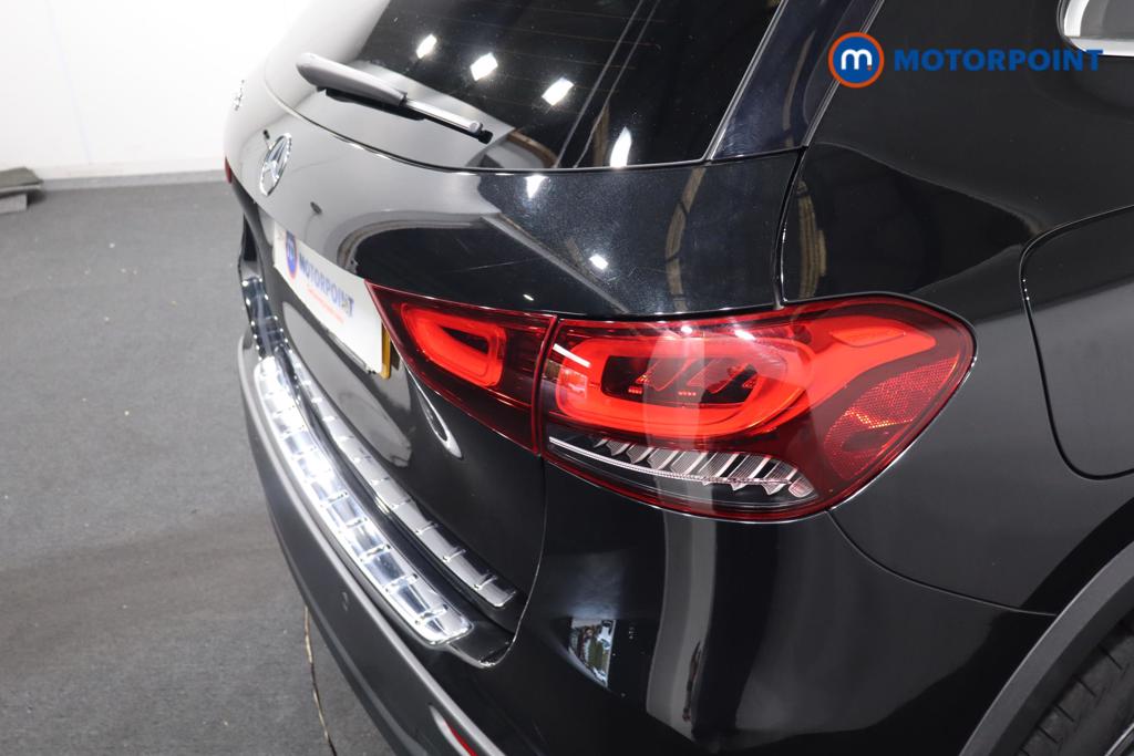 Mercedes-Benz GLA Exclusive Edition Automatic Petrol Plug-In Hybrid SUV - Stock Number (1564765) - 4th supplementary image