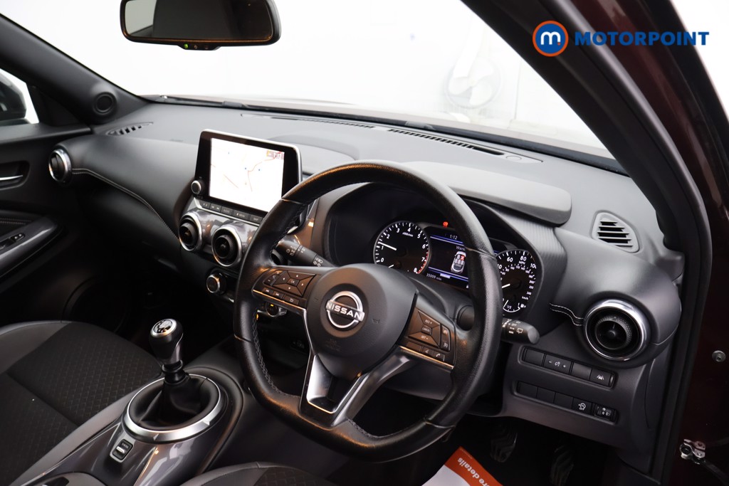 Nissan Juke N-Connecta Manual Petrol SUV - Stock Number (1566133) - 10th supplementary image