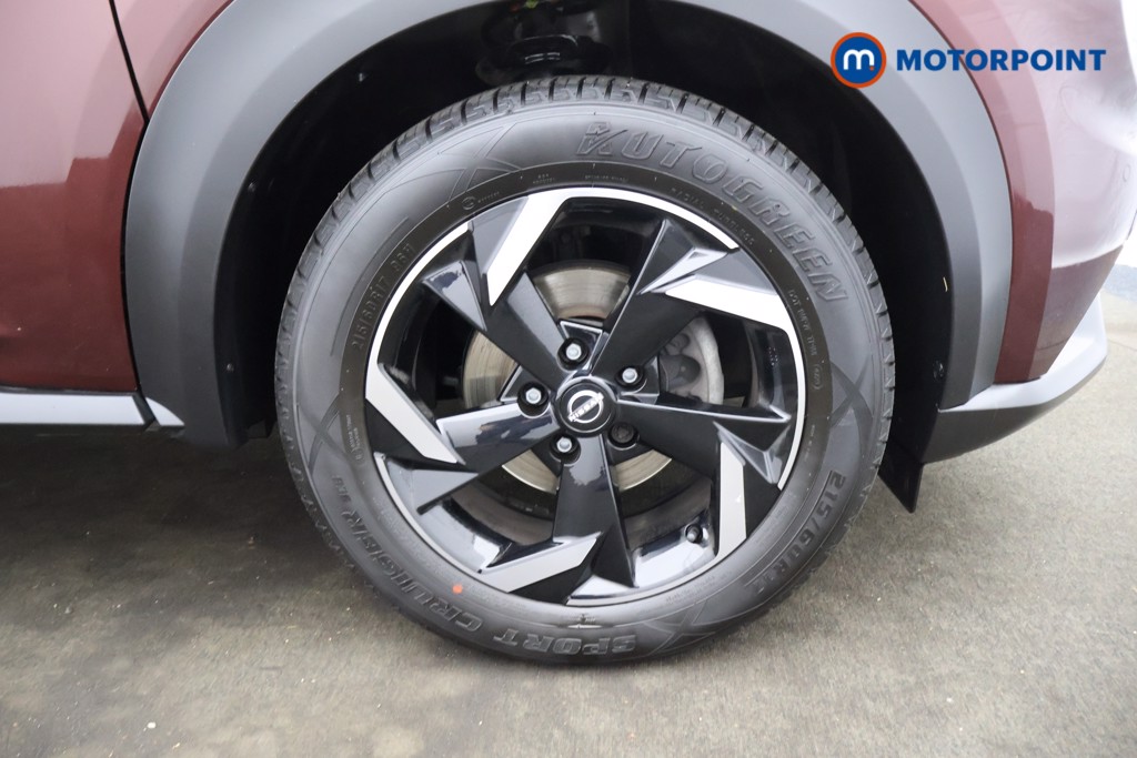 Nissan Juke N-Connecta Manual Petrol SUV - Stock Number (1566133) - 17th supplementary image