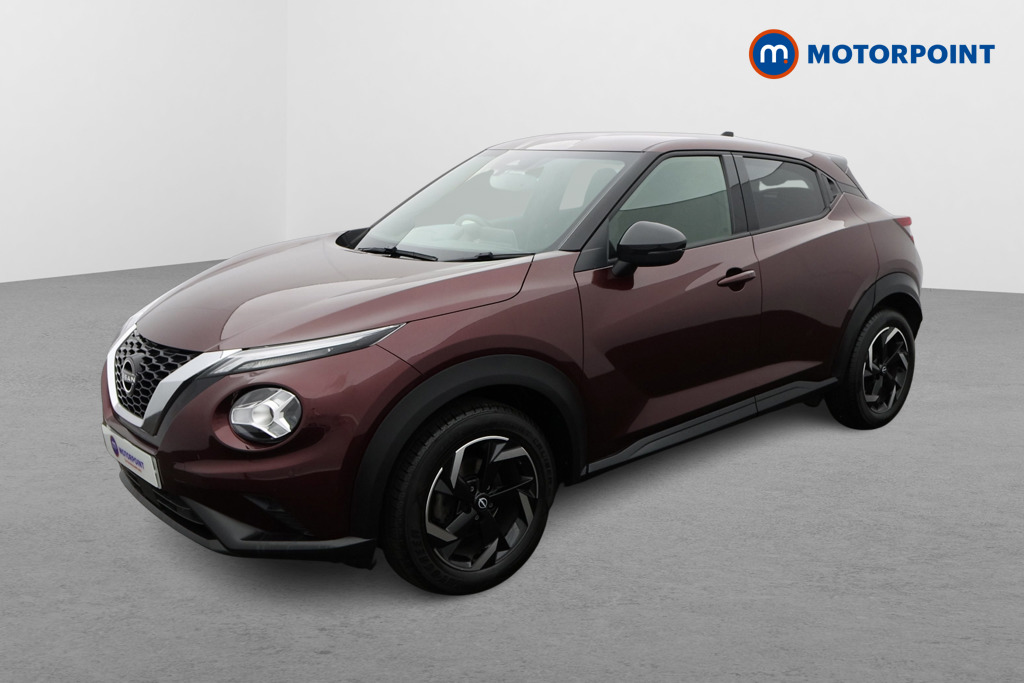 Nissan Juke N-Connecta Manual Petrol SUV - Stock Number (1566133) - Passenger side front corner