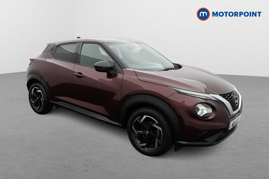 Nissan Juke N-Connecta Manual Petrol SUV - Stock Number (1566133) - Drivers side front corner