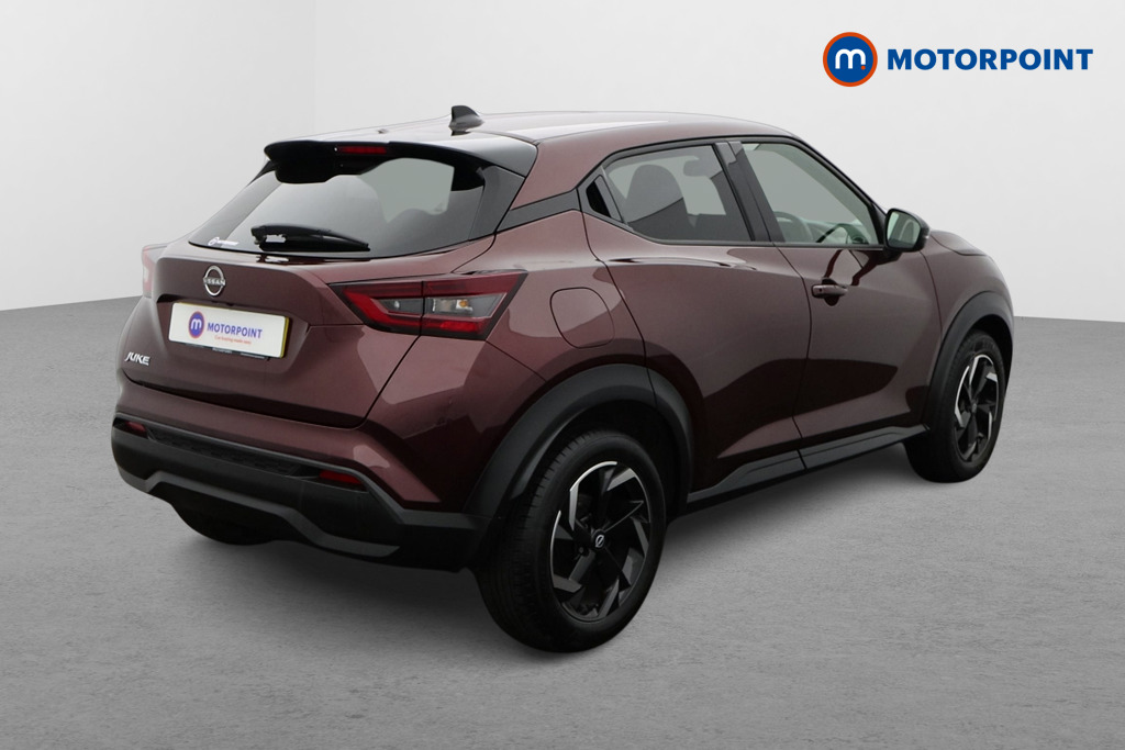 Nissan Juke N-Connecta Manual Petrol SUV - Stock Number (1566133) - Drivers side rear corner