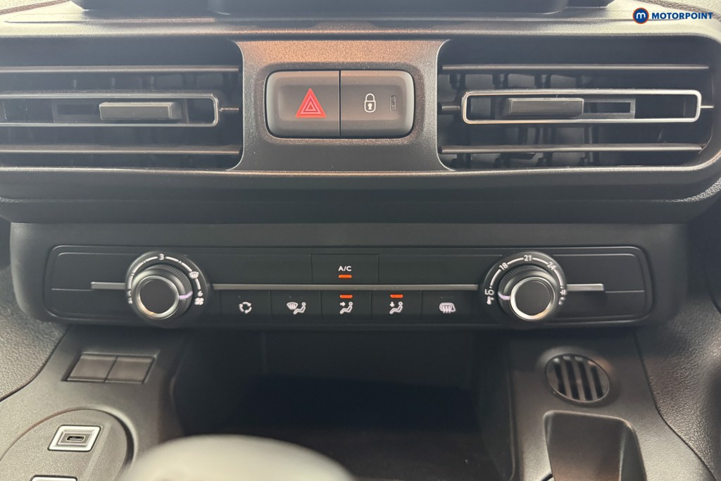 Vauxhall Combo Cargo Prime Manual Diesel Crew Bus - Stock Number (1567023) - 14th supplementary image