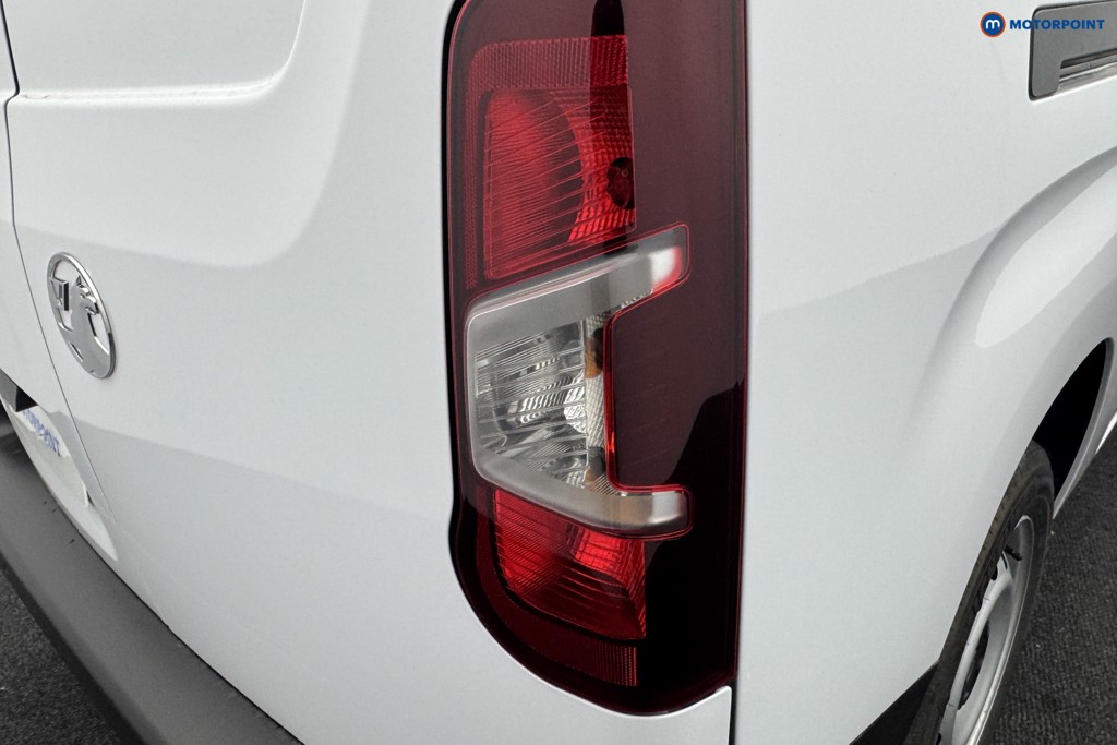 Vauxhall Combo Cargo Prime Manual Diesel Crew Bus - Stock Number (1567023) - 19th supplementary image