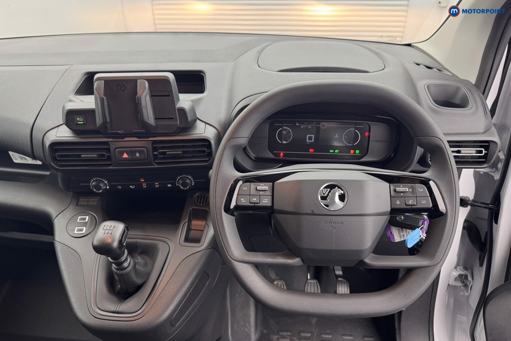 Vauxhall Combo Cargo Prime Manual Diesel Crew Bus - Stock Number (1567023) - 1st supplementary image
