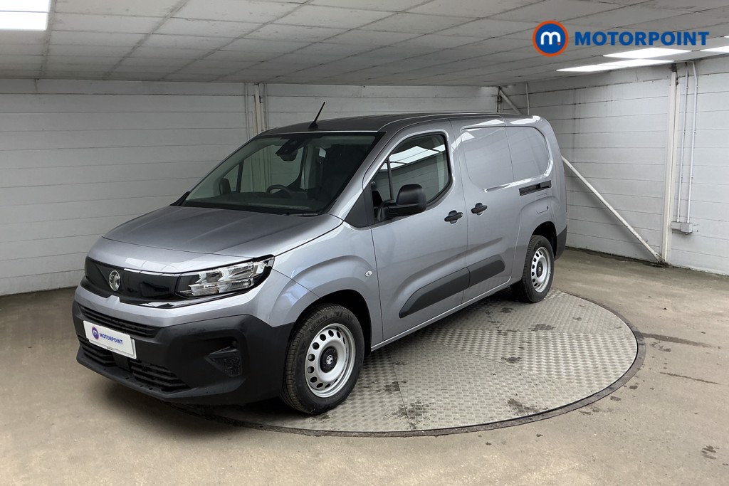Vauxhall Combo Cargo Prime Manual Diesel Crew Bus - Stock Number (1567131) - Passenger side front corner