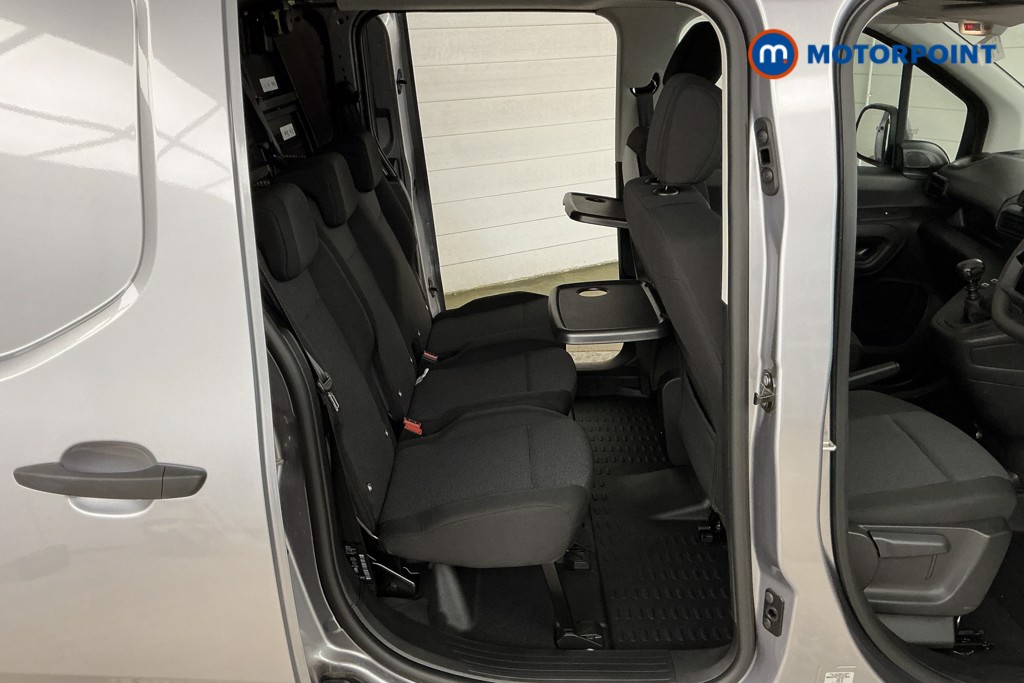 Vauxhall Combo Cargo Prime Manual Diesel Crew Bus - Stock Number (1567131) - 7th supplementary image