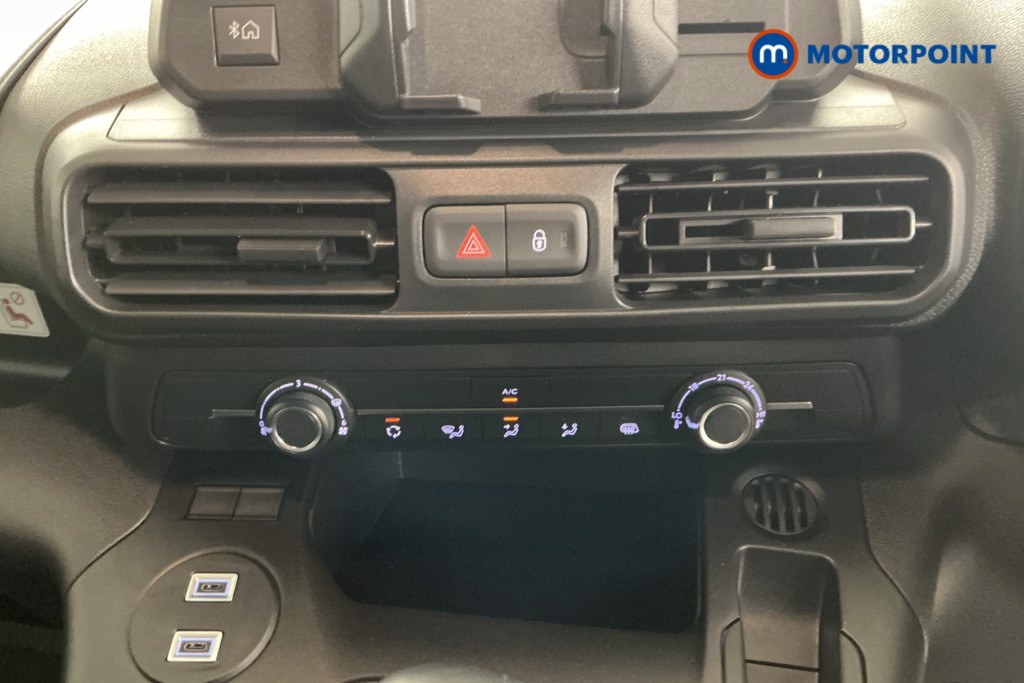 Vauxhall Combo Cargo Prime Manual Diesel Crew Bus - Stock Number (1567131) - 15th supplementary image
