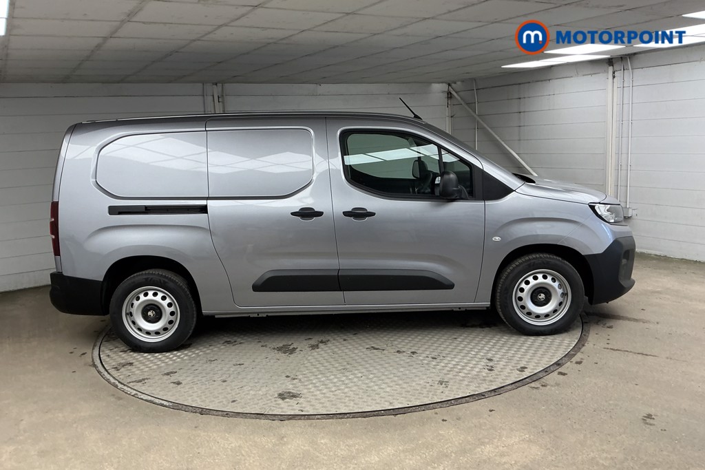 Vauxhall Combo Cargo Prime Manual Diesel Crew Bus - Stock Number (1567131) - Drivers side