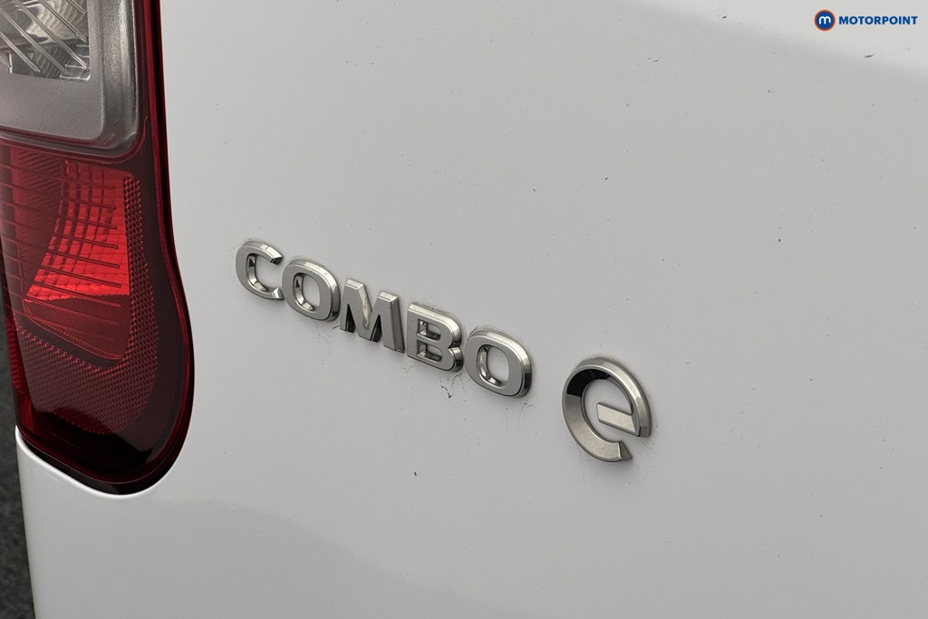 Vauxhall Combo Cargo Prime Automatic Electric Panel Van - Stock Number (1567154) - 17th supplementary image