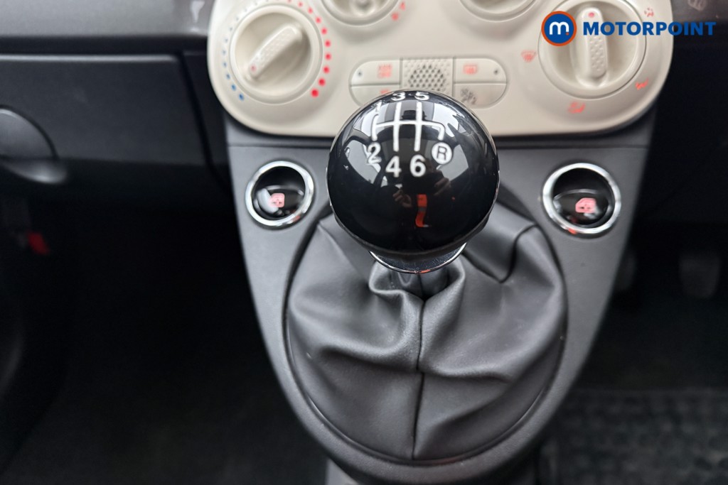 Fiat 500 1.0 Mild Hybrid 3Dr Manual Petrol-Electric Hybrid Hatchback - Stock Number (1569614) - 9th supplementary image