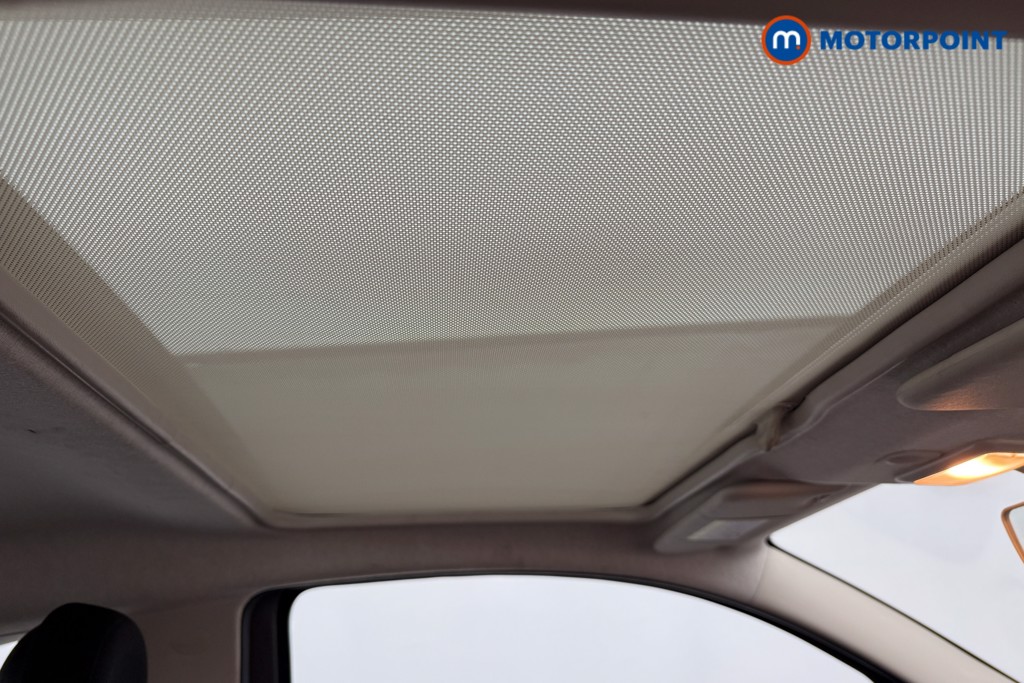 Fiat 500 1.0 Mild Hybrid 3Dr Manual Petrol-Electric Hybrid Hatchback - Stock Number (1569614) - 17th supplementary image