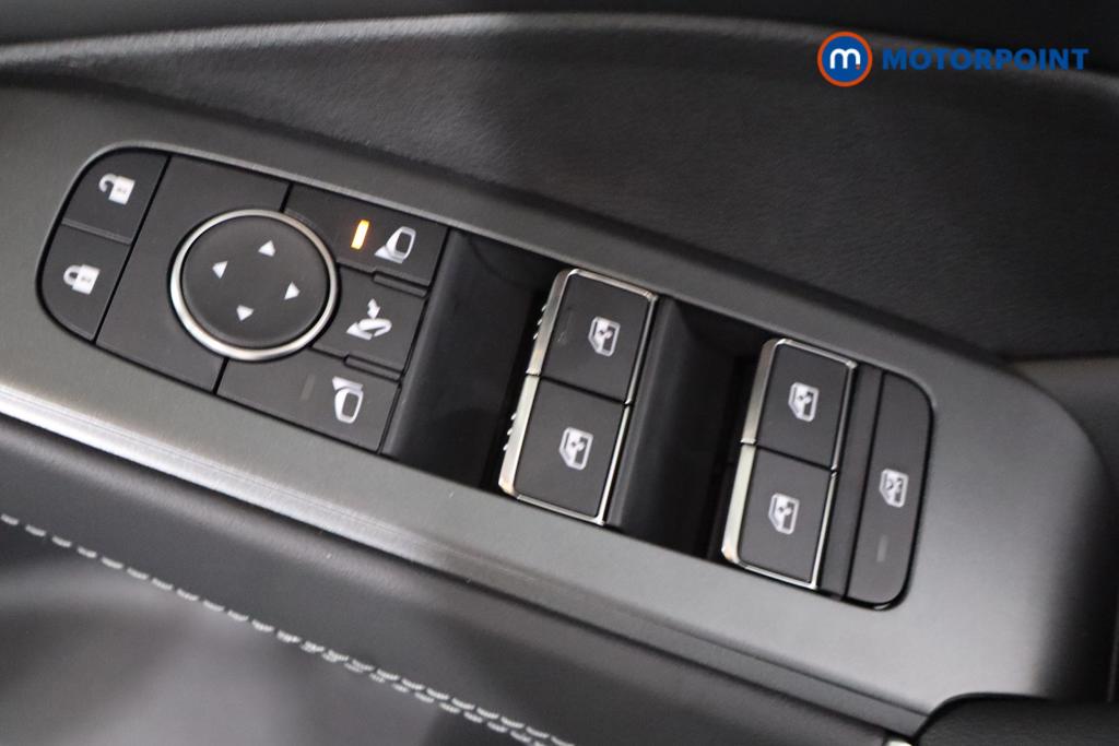 Nissan Qashqai N-Connecta Automatic Petrol SUV - Stock Number (1569875) - 11th supplementary image