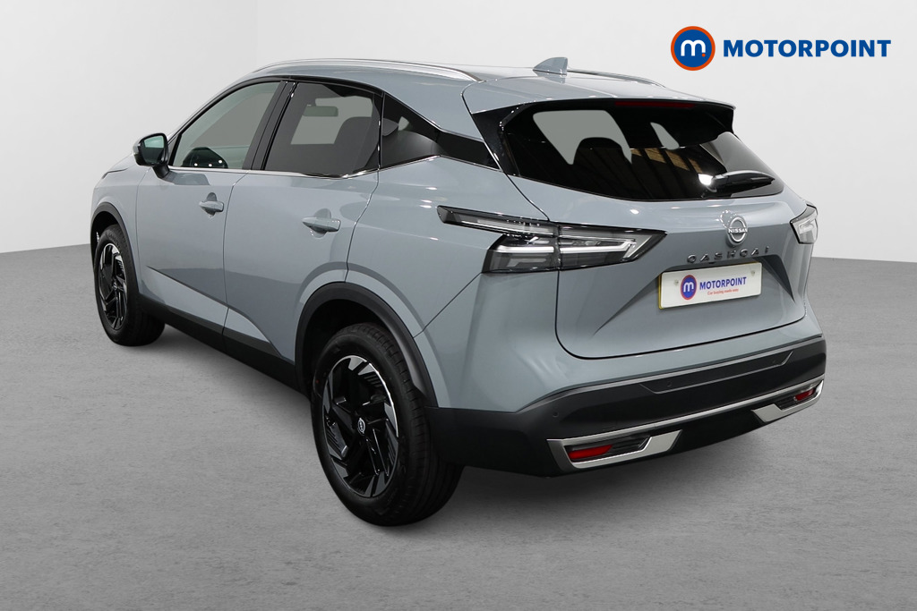 Nissan Qashqai N-Connecta Automatic Petrol SUV - Stock Number (1569875) - Passenger side rear corner