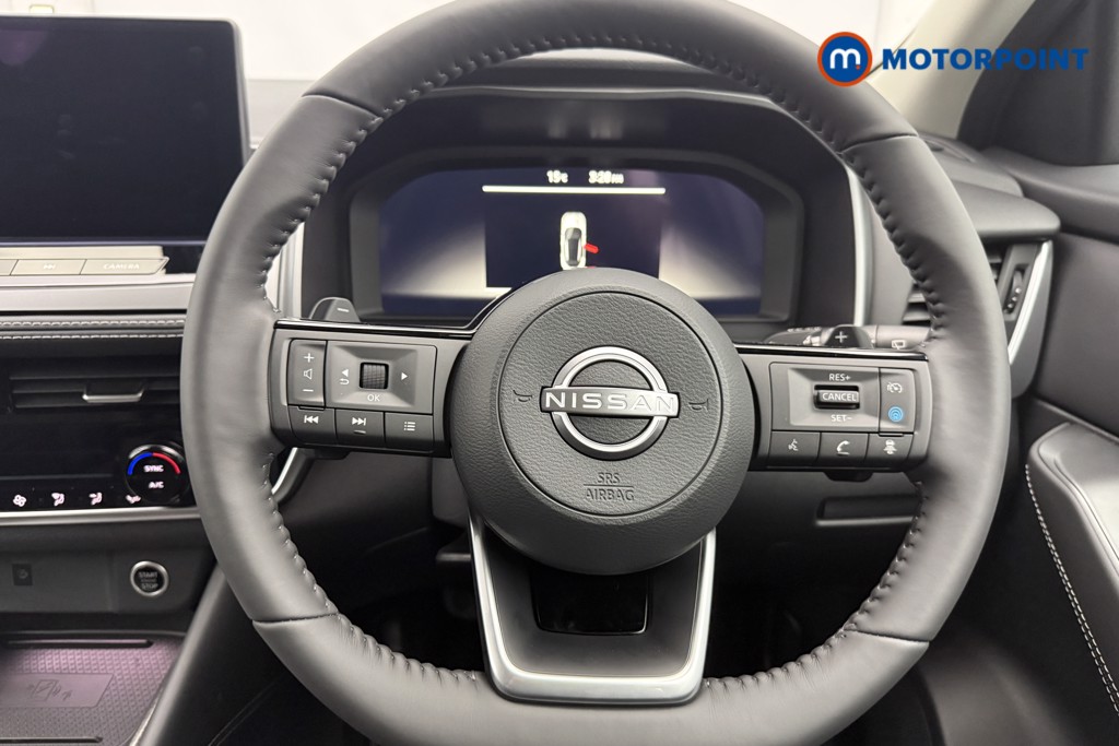 Nissan Qashqai N-Connecta Automatic Petrol SUV - Stock Number (1569893) - 5th supplementary image