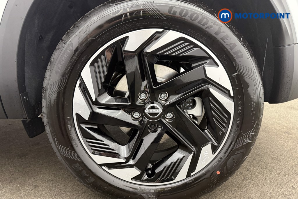 Nissan Qashqai N-Connecta Automatic Petrol SUV - Stock Number (1569893) - 13th supplementary image