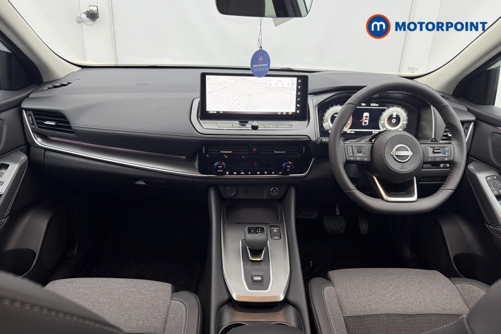 Nissan Qashqai N-Connecta Automatic Petrol SUV - Stock Number (1569893) - 1st supplementary image