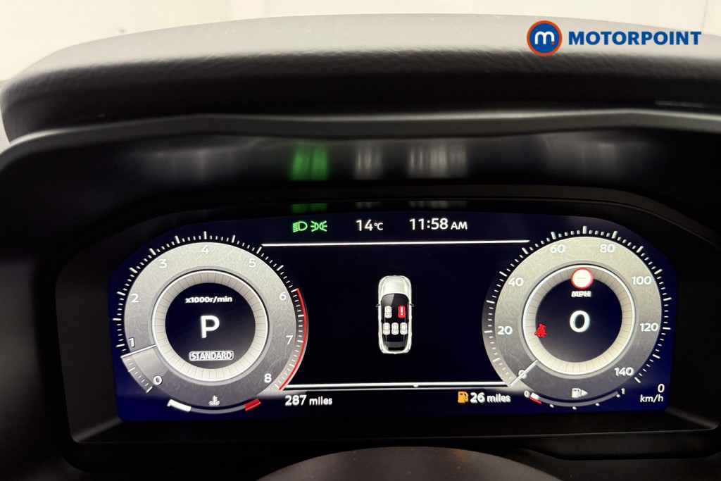 Nissan Qashqai Tekna Automatic Petrol SUV - Stock Number (1569917) - 4th supplementary image