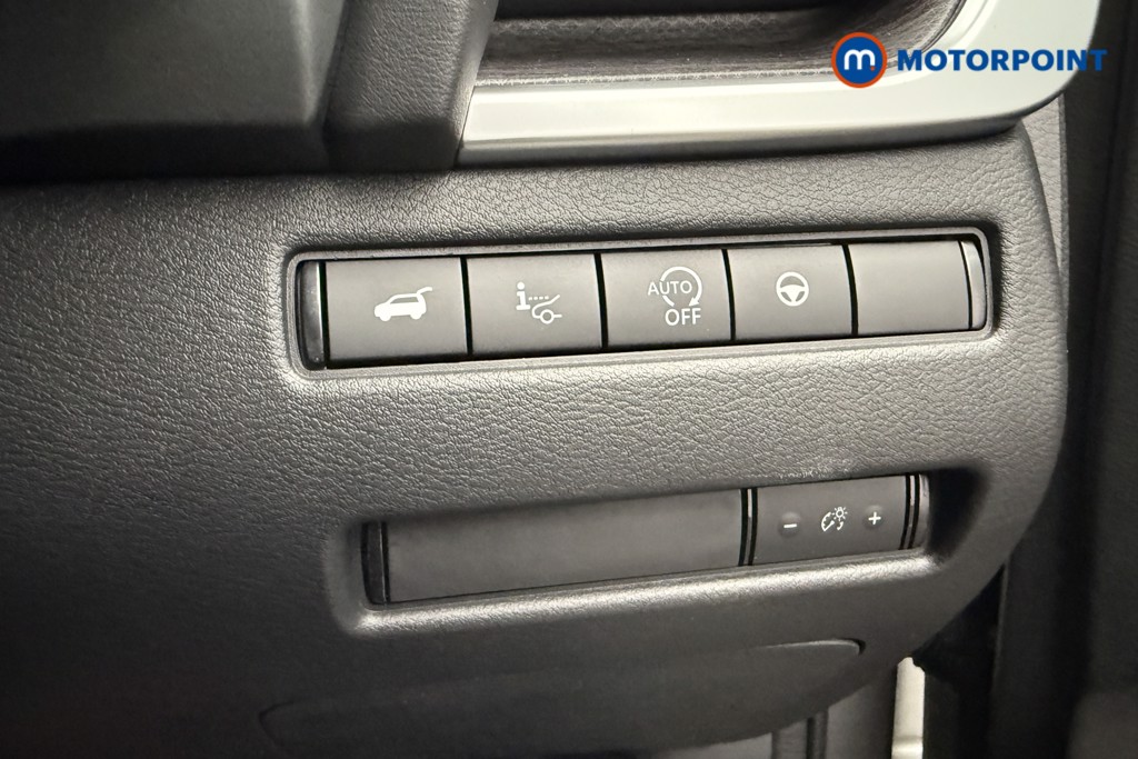 Nissan Qashqai Tekna Automatic Petrol SUV - Stock Number (1569917) - 14th supplementary image