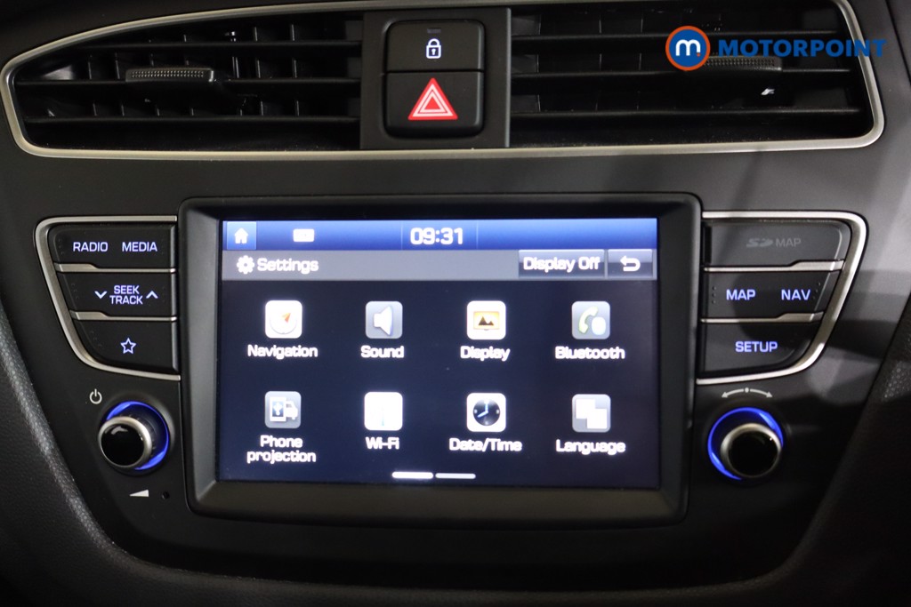 Hyundai I20 Premium Nav Manual Petrol Hatchback - Stock Number (1570035) - 9th supplementary image