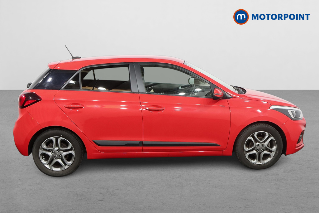 Hyundai I20 Premium Nav Manual Petrol Hatchback - Stock Number (1570035) - Drivers side