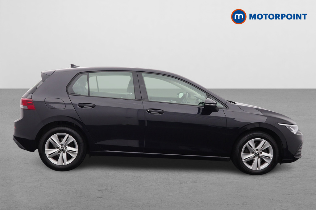 Volkswagen Golf Life Automatic Diesel Hatchback - Stock Number (1570132) - Drivers side