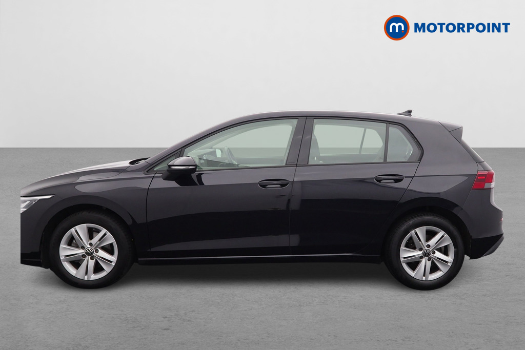 Volkswagen Golf Life Automatic Diesel Hatchback - Stock Number (1570132) - Passenger side