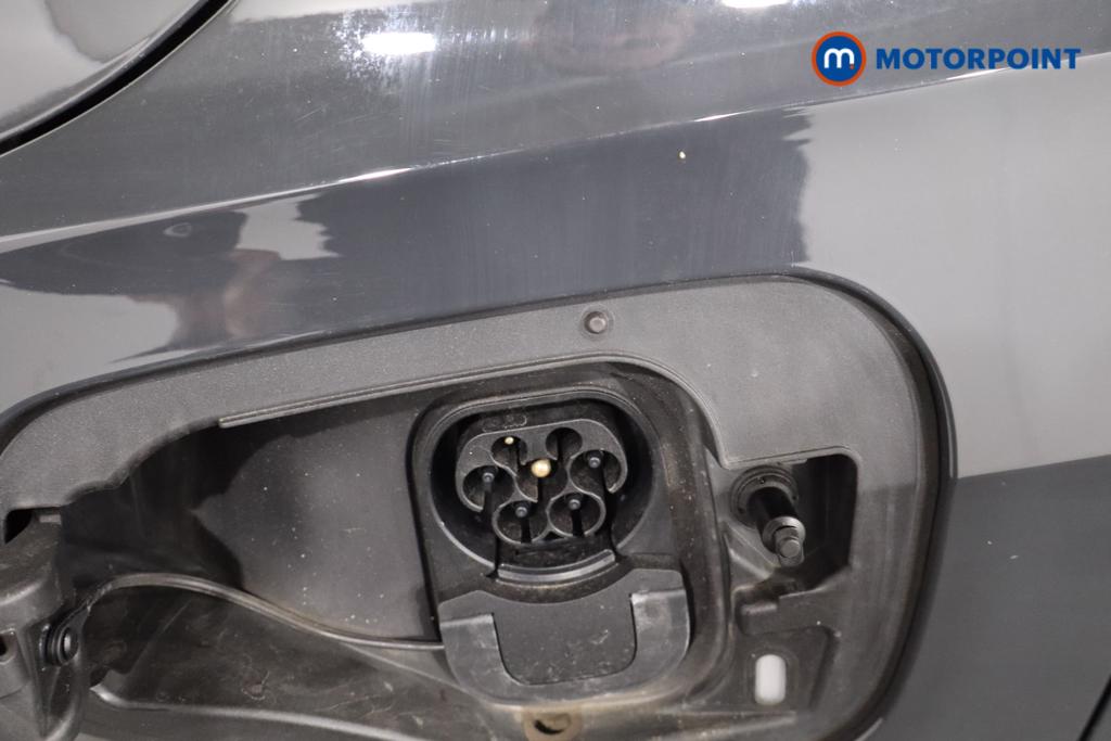 Volkswagen Golf GTE Automatic Petrol Plug-In Hybrid Hatchback - Stock Number (1570168) - 27th supplementary image