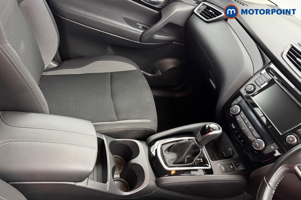 Nissan Qashqai Acenta Premium Automatic Petrol SUV - Stock Number (1570270) - 20th supplementary image