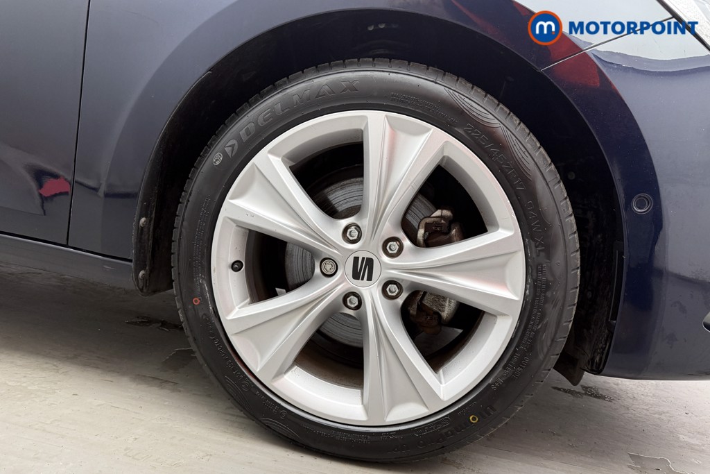 Seat Leon FR Manual Petrol Hatchback - Stock Number (1570640) - 30th supplementary image