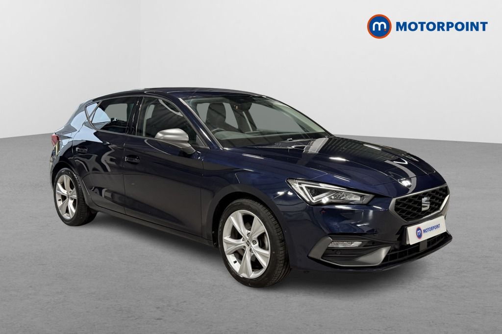 Seat Leon FR Manual Petrol Hatchback - Stock Number (1570640) - Drivers side front corner