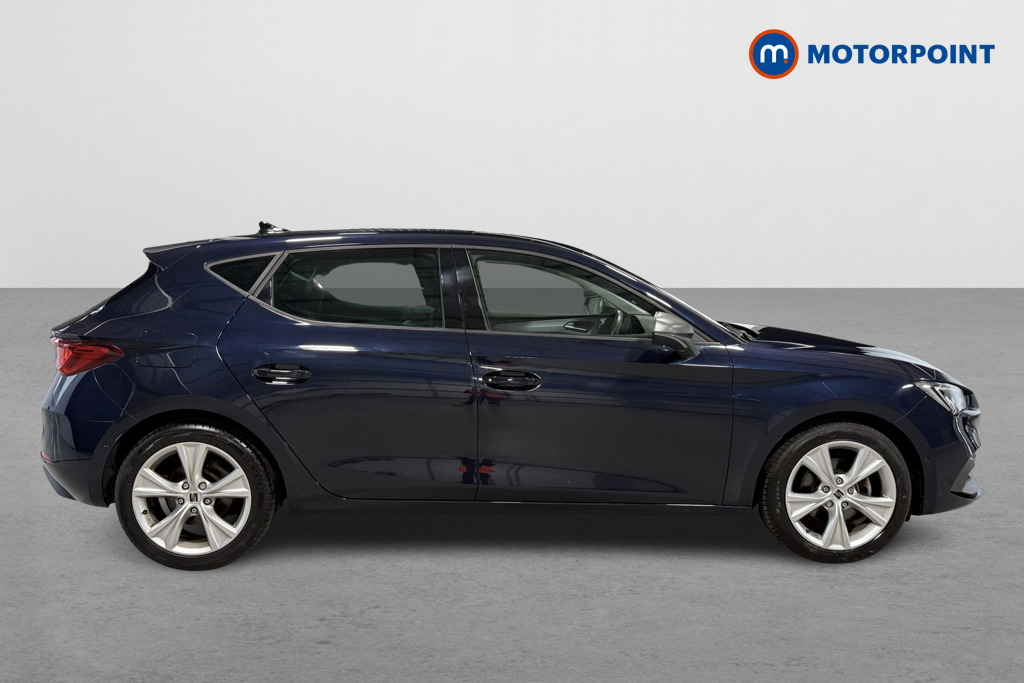 Seat Leon FR Manual Petrol Hatchback - Stock Number (1570640) - Drivers side