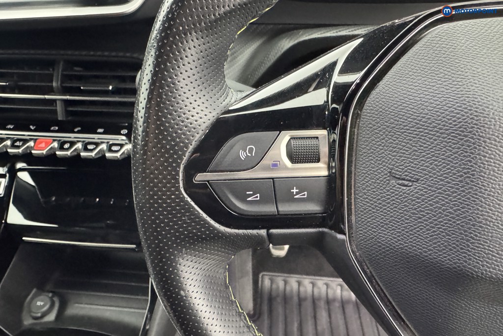 Peugeot 2008 GT Manual Petrol SUV - Stock Number (1570683) - 12th supplementary image