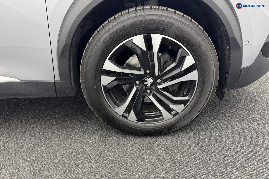 Peugeot 2008 GT Manual Petrol SUV - Stock Number (1570683) - 29th supplementary image