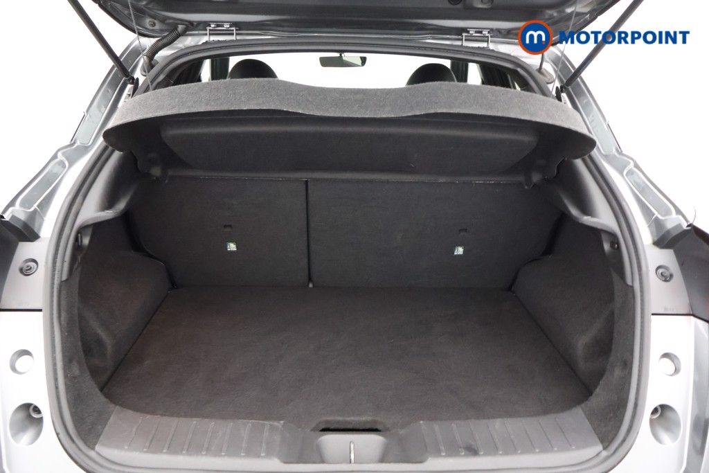 Nissan Juke N-Connecta Manual Petrol SUV - Stock Number (1570862) - 15th supplementary image
