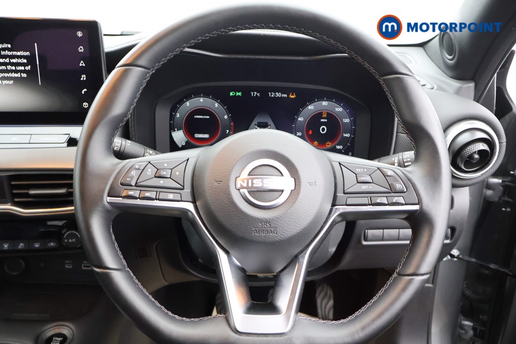 Nissan Juke N-Connecta Manual Petrol SUV - Stock Number (1570862) - 1st supplementary image