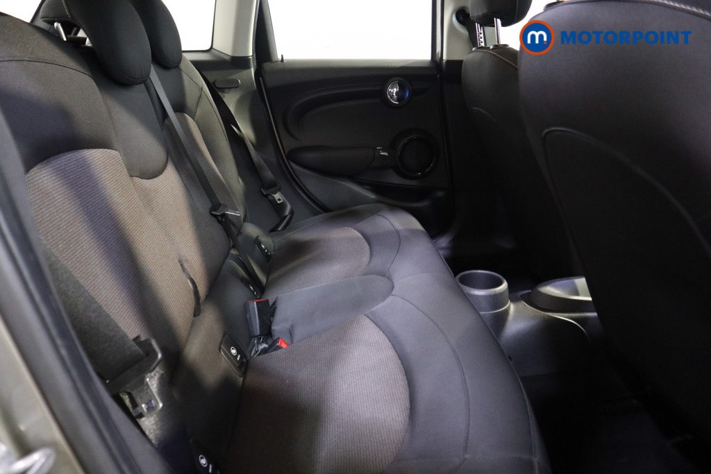 Mini Hatchback Cooper Classic Manual Petrol Hatchback - Stock Number (1571916) - 13th supplementary image