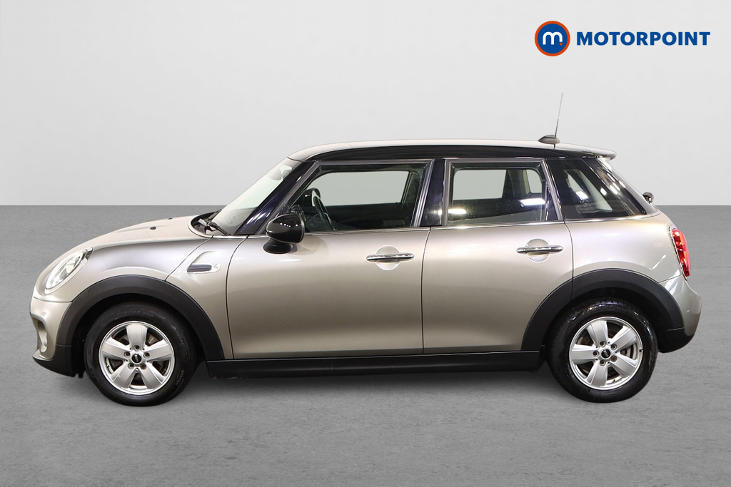 Mini Hatchback Cooper Classic Manual Petrol Hatchback - Stock Number (1571916) - Passenger side