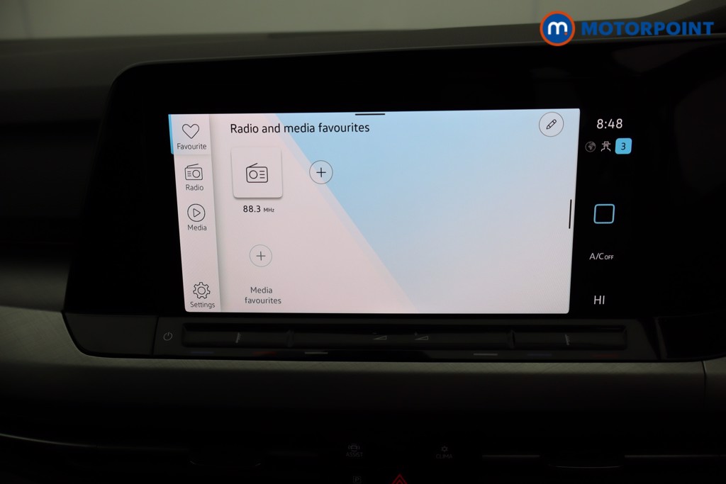 Volkswagen Golf Life Manual Petrol Hatchback - Stock Number (1572216) - 6th supplementary image