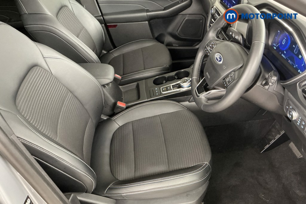 Ford Kuga Titanium Automatic Diesel SUV - Stock Number (1572569) - 5th supplementary image