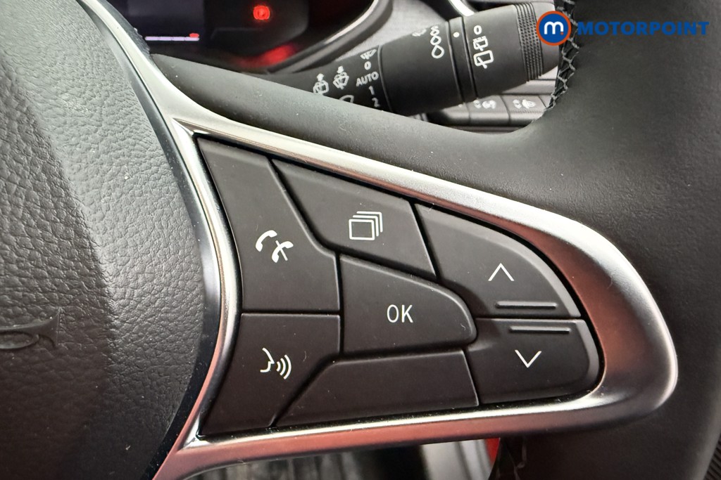 Renault Clio Evolution Manual Petrol Hatchback - Stock Number (1572593) - 5th supplementary image