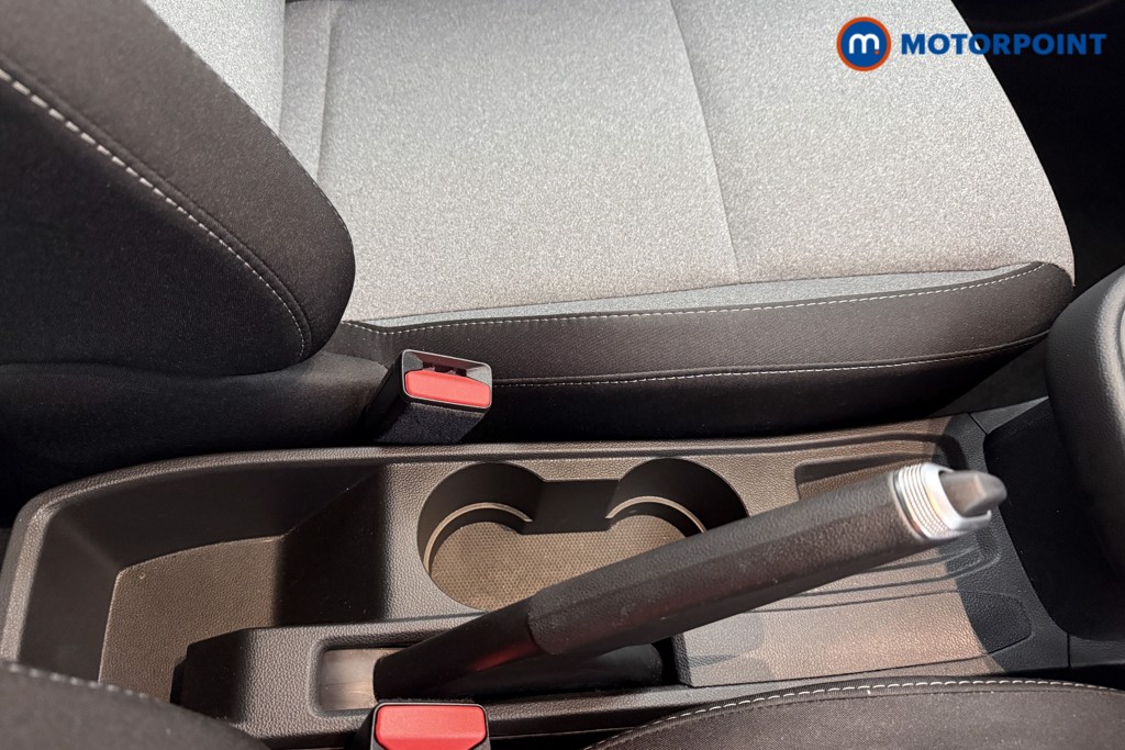 Renault Clio Evolution Manual Petrol Hatchback - Stock Number (1572593) - 12th supplementary image