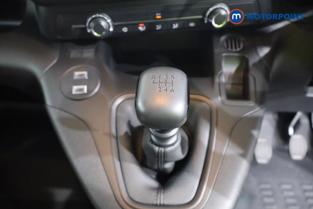 Vauxhall Combo Cargo Prime Manual Diesel Panel Van - Stock Number (1573230) - 5th supplementary image