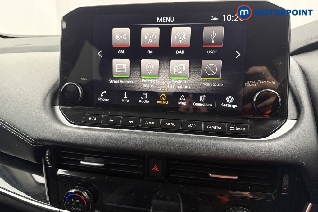 Nissan Qashqai N-Connecta Automatic Petrol SUV - Stock Number (1573529) - 9th supplementary image
