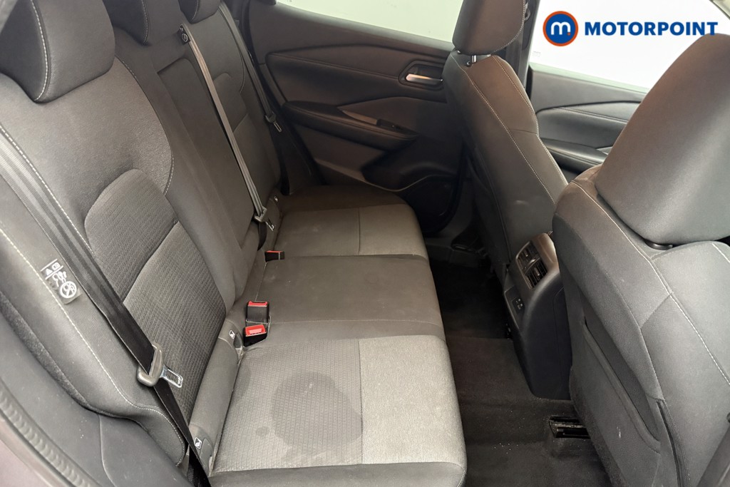 Nissan Qashqai N-Connecta Automatic Petrol SUV - Stock Number (1573529) - 22nd supplementary image