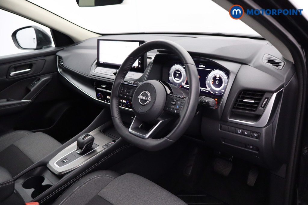 Nissan Qashqai N-Connecta Automatic Petrol SUV - Stock Number (1573547) - 4th supplementary image