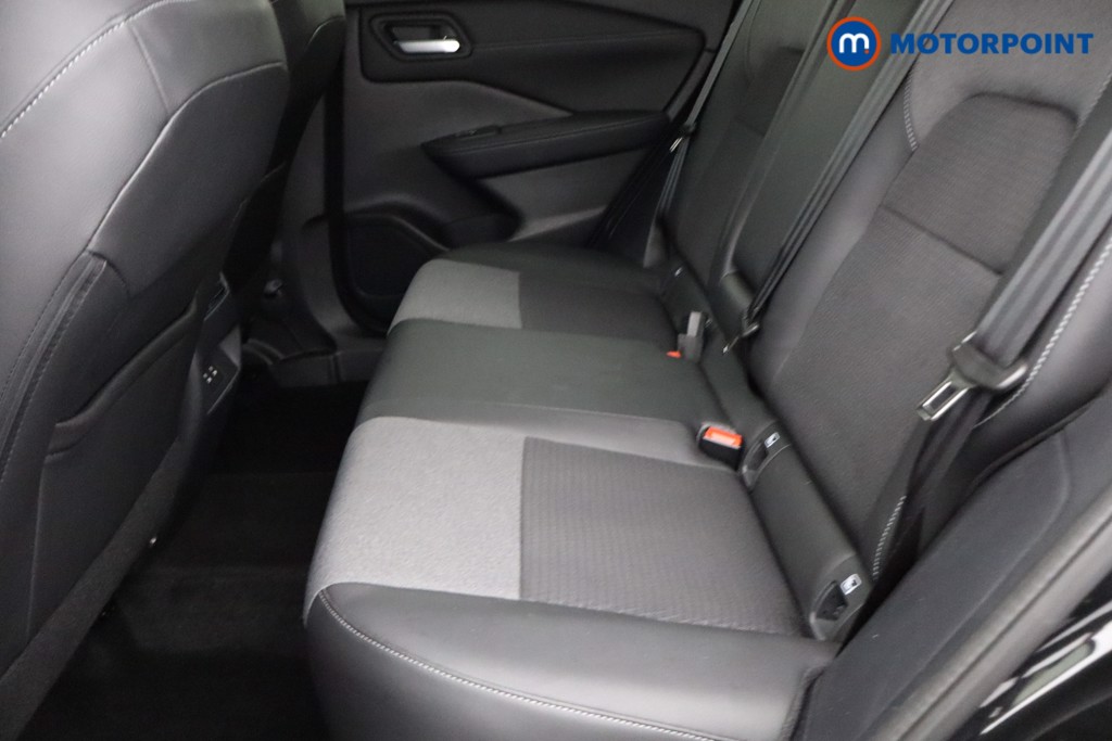 Nissan Qashqai N-Connecta Automatic Petrol SUV - Stock Number (1573547) - 22nd supplementary image